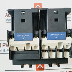 Telemecanique Ca2 Dk22 Latching Control Relay 24V 50/60Hz