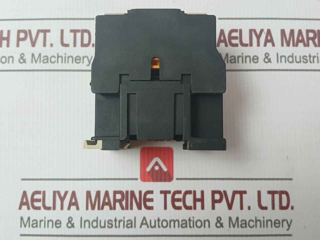 Telemecanique Ca2 Dn22 Control Relay 220-230V 50Hz