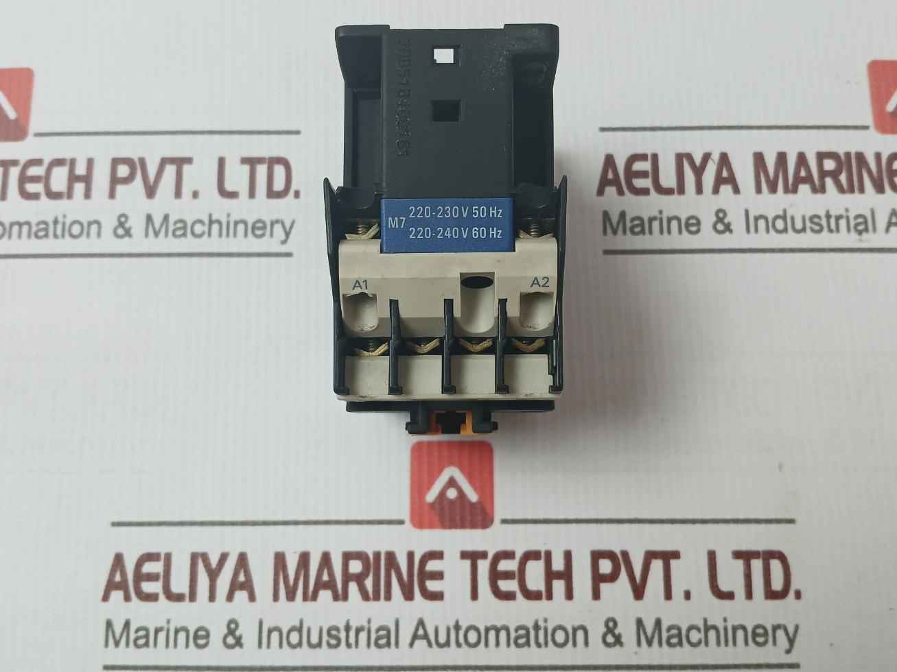 Telemecanique Ca2 Dn22 Control Relay 220-230V 50Hz