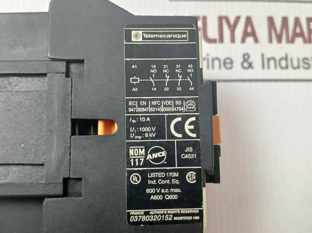 Telemecanique Ca2 Dn22 Control Relay 600Vac Max 10A 03780320152