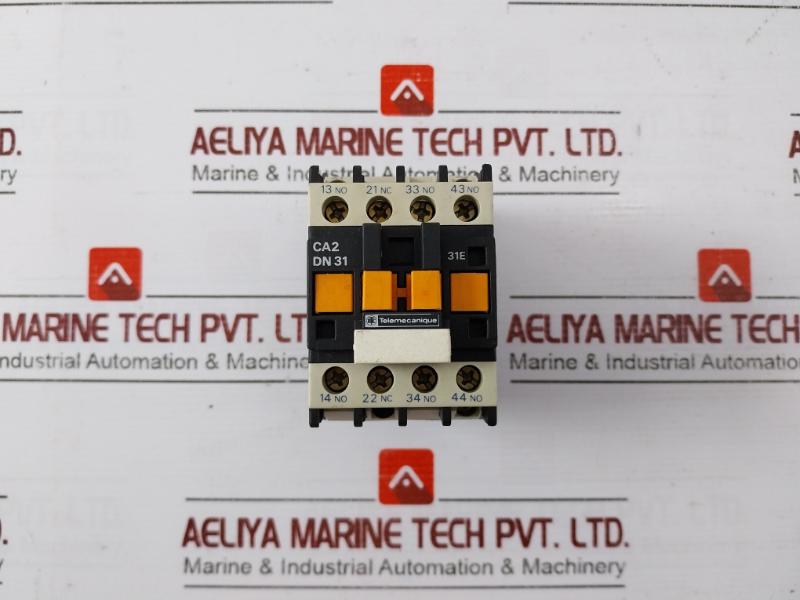 Telemecanique Ca2 Dn 31 Control Relay 750V 1000V 10A 220-240V 50/60Hz