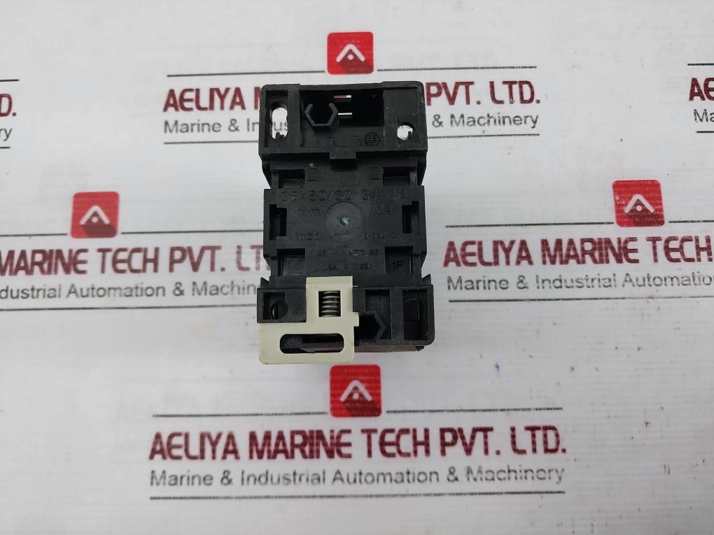 Telemecanique Ca2 Dn40 Contactor Iec 947 6A 500V 50Hz/60Hz A600 Q600