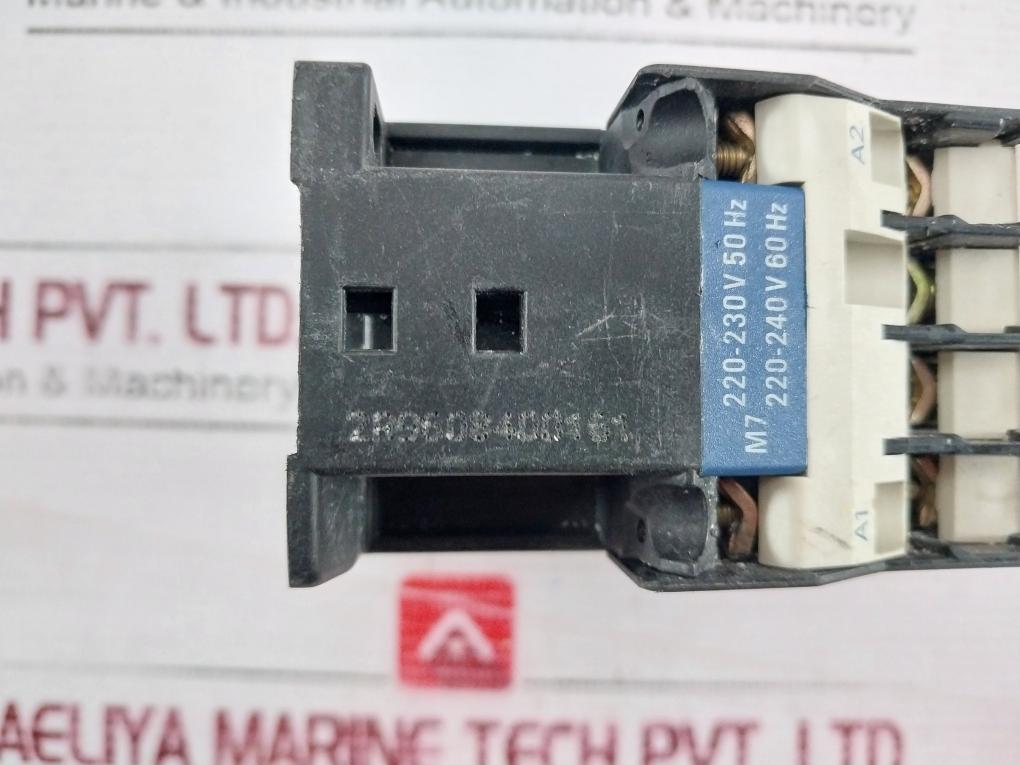 Telemecanique Ca2 Dn40 Contactor Iec 947 6A 500V 50Hz/60Hz A600 Q600
