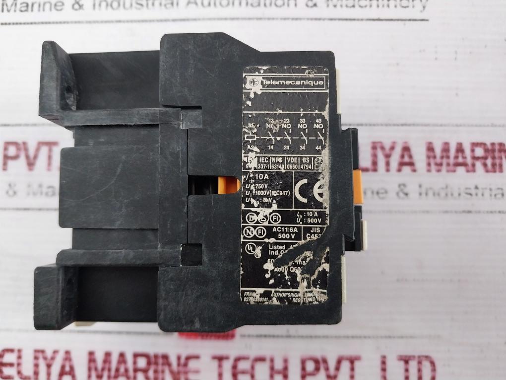 Telemecanique Ca2 Dn40 Contactor Iec 947 6A 500V 50Hz/60Hz A600 Q600