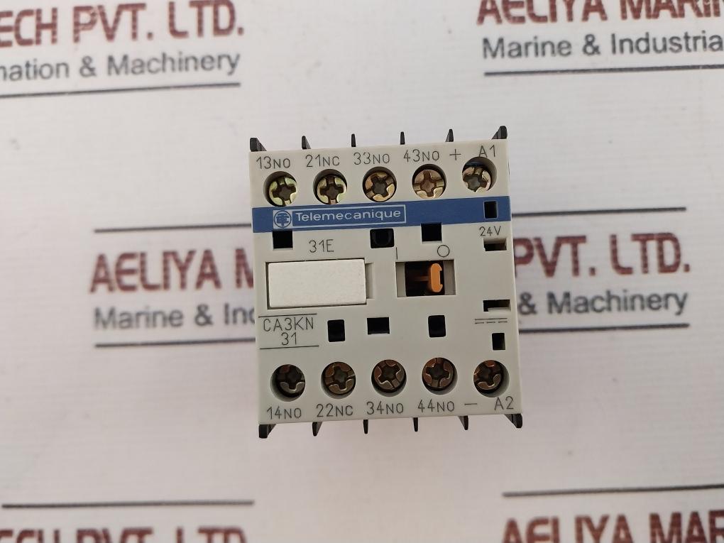 Telemecanique Ca3Kn31 Control Relay 24V 10A