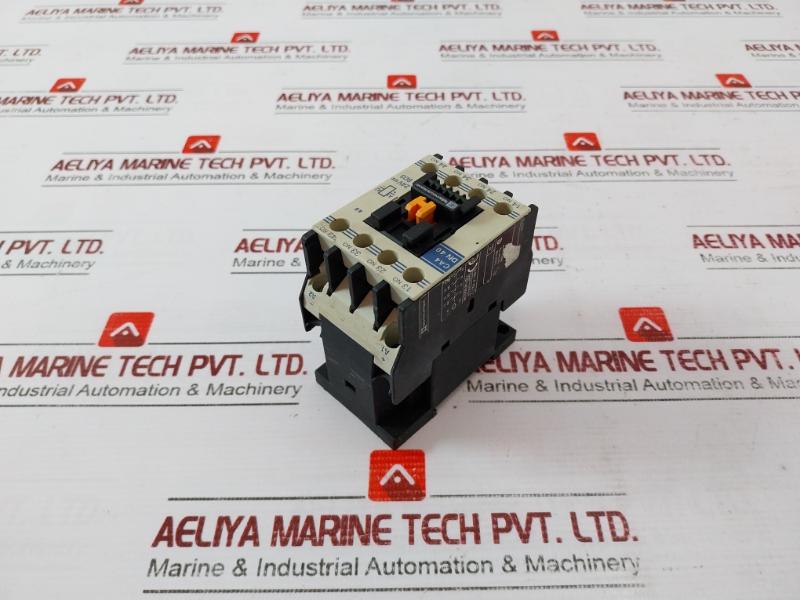 Telemecanique Ca4 Dn 40 Control Relay 600Vac Max 38012101 21