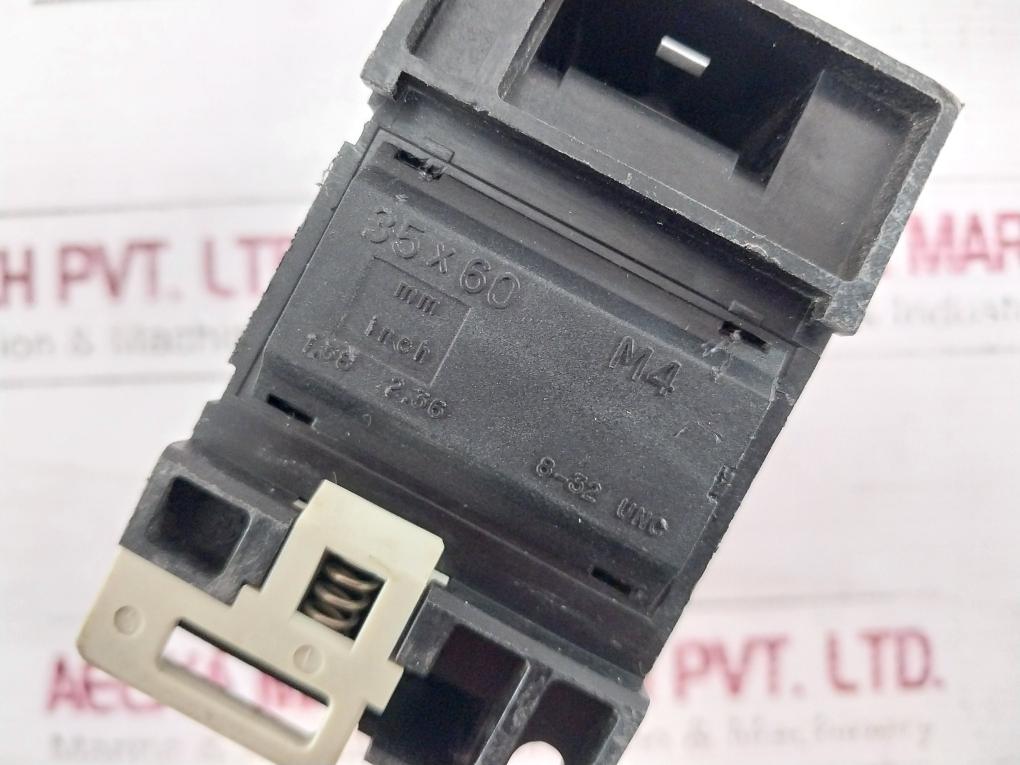Telemecanique Ca4 Dn40 Control Relay Iec 337-1 Vde 0660 A600 Q600 24V Dc 40A
