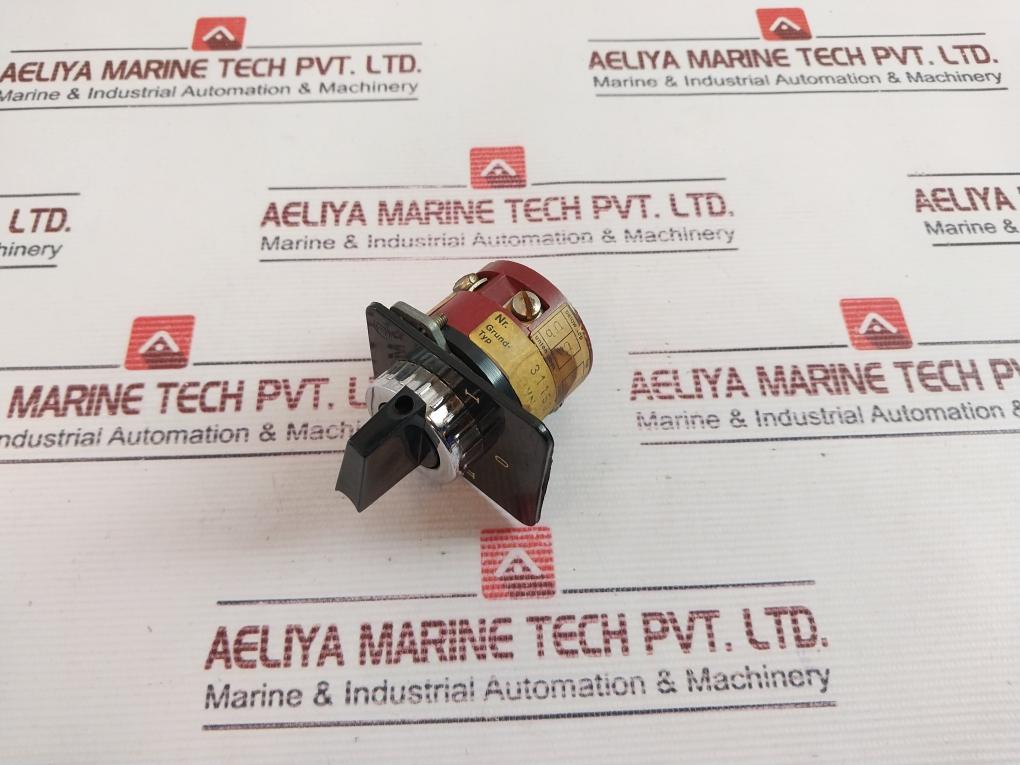 Telemecanique Cee 24 Main Switch 31150 10A 380V~