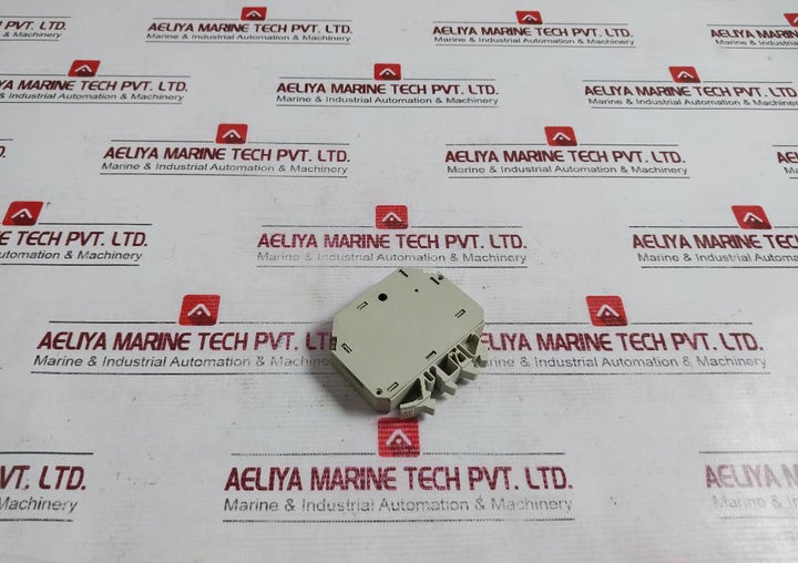 Telemecanique Gb2-cb05 Thermal Magnetic Circuit Breaker 0,5A 380/415V 220Vac