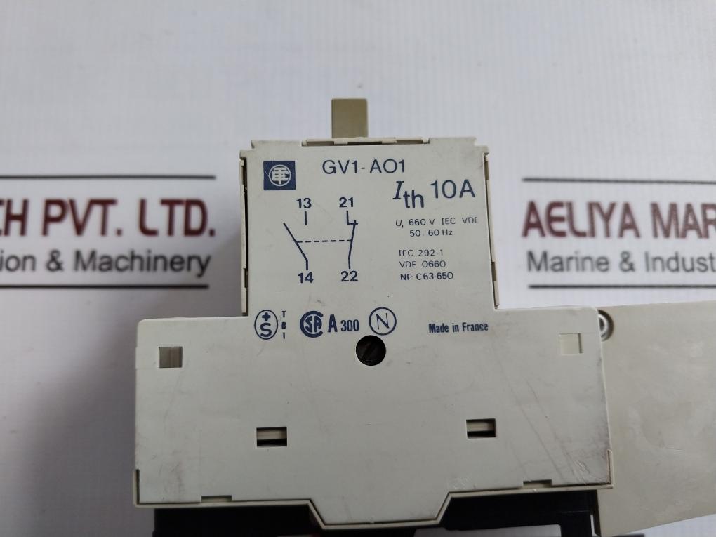 Telemecanique Gv1-m05 Motor Protector 660V 0,63-1A 300V 63A 50/60Hz 10A