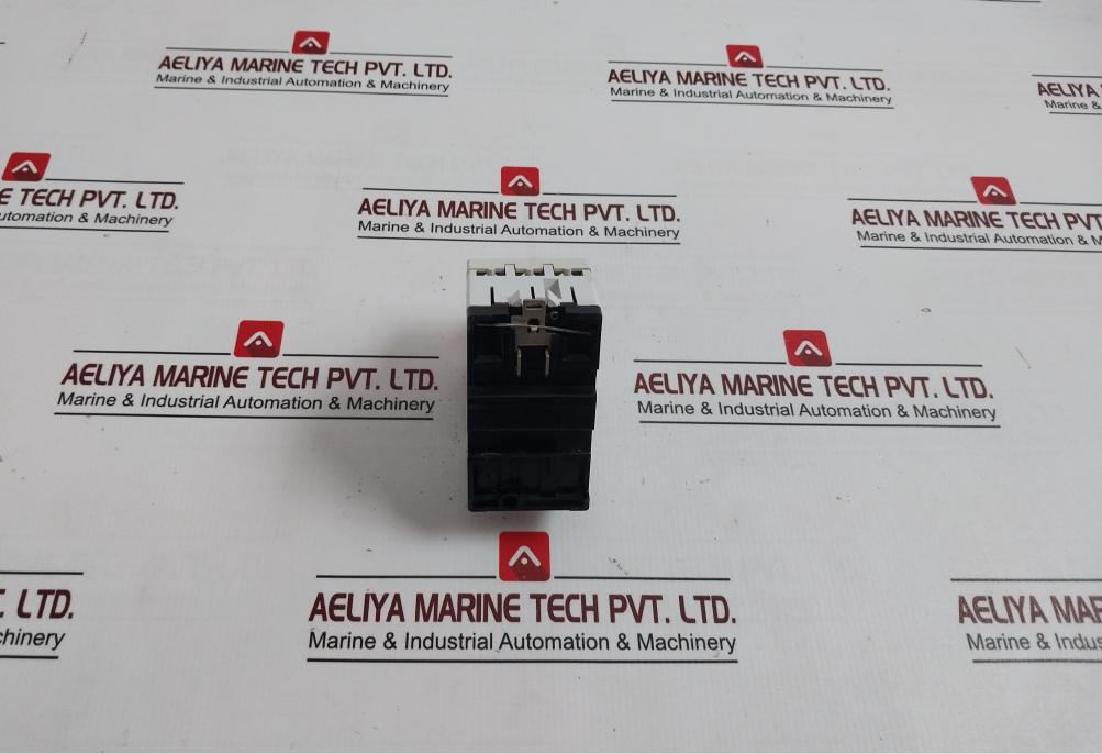 Telemecanique Gv1-m22 Din Rail Mount Circuit Breaker