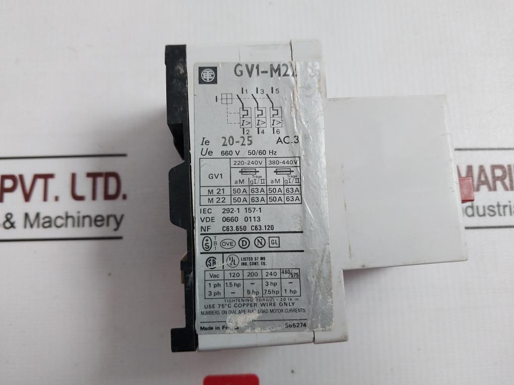 Telemecanique Gv1-m22 Din Rail Mount Circuit Breaker