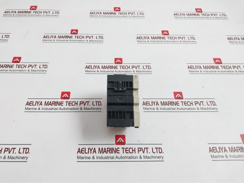 Telemecanique Gv2-m05 Motor Circuit Breaker Ac15 720Va/240V