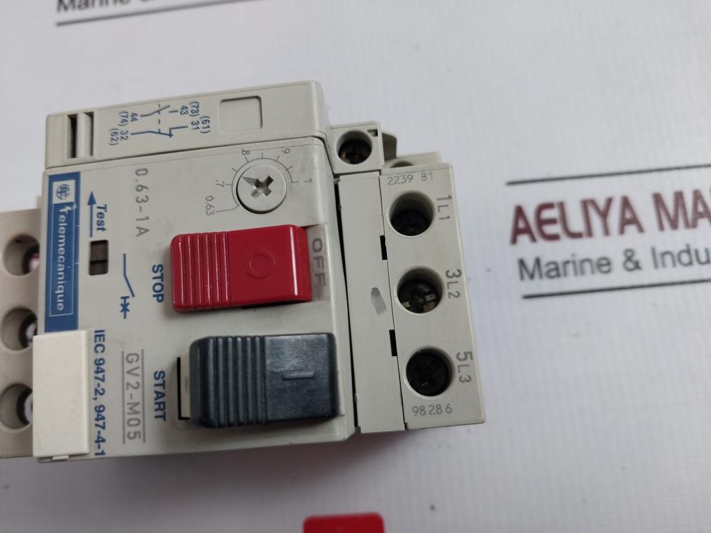 Telemecanique Gv2-m05 Motor Circuit Breaker Ac15 720Va/240V