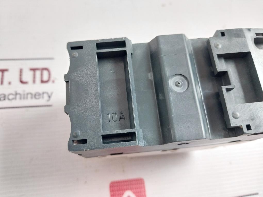 Telemecanique Gv2-rt10 Motor Circuit Breaker 50/60Hz 138A