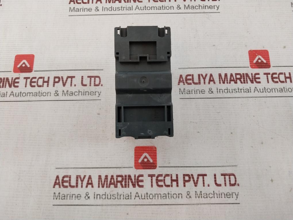 Telemecanique Gv2-rt10 Motor Circuit Breaker 690V 50/60Hz 6Kv 138A 4-6,3A