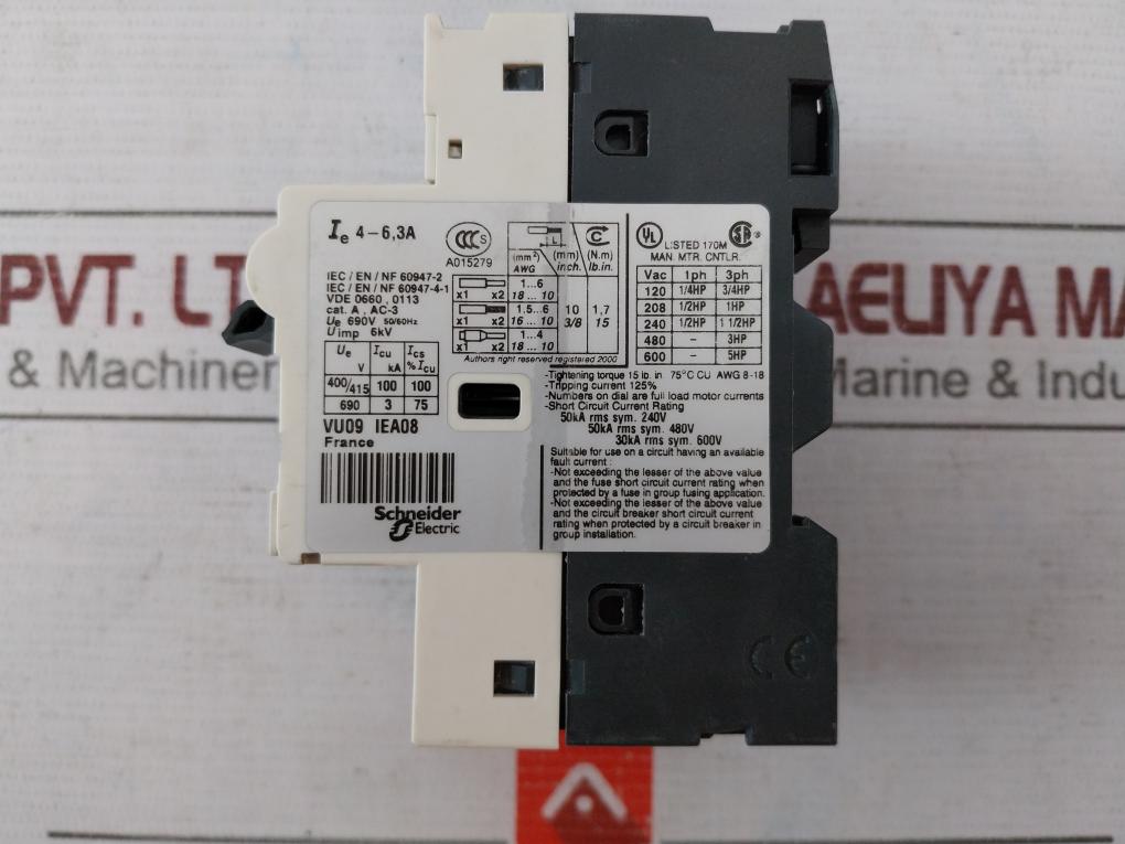Telemecanique Gv2-rt10 Motor Circuit Breaker 690V 50/60Hz A015279 Vu09 Iea08