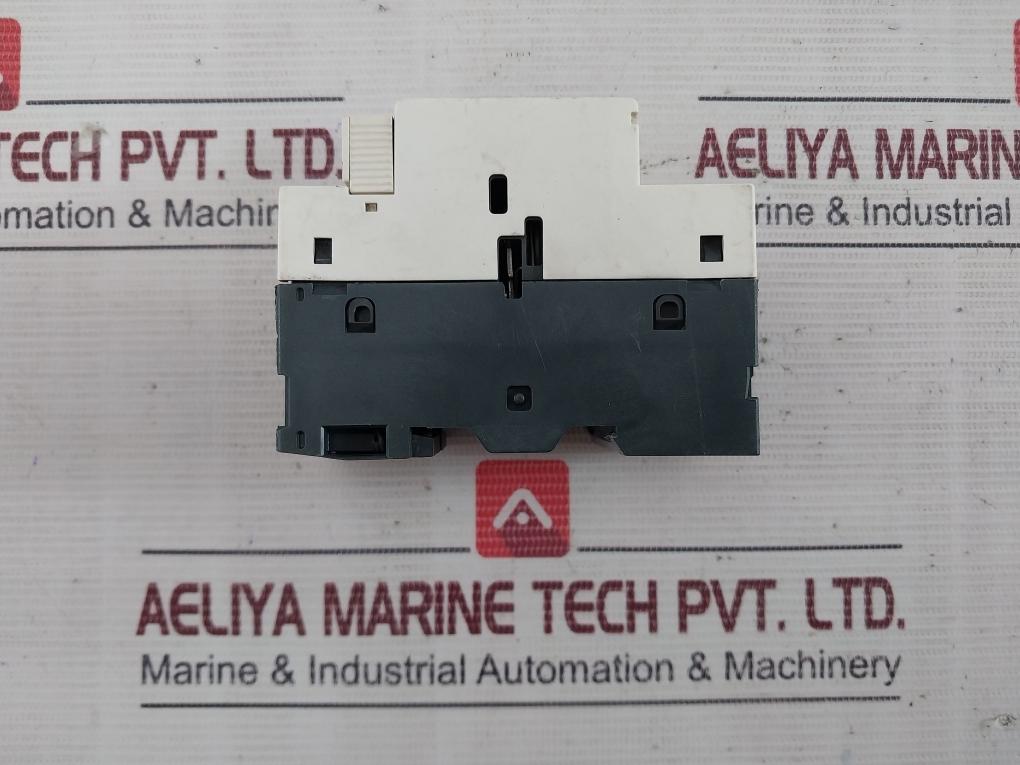 Telemecanique Gv2-rt10 Motor Protection Circuit Breaker 690V 50/60 Hz