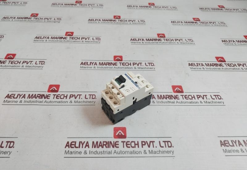 Telemecanique Gv2-rt10 Square D Motor Circuit Breaker 690V 50/60Hz Awg 8-18 6Kv