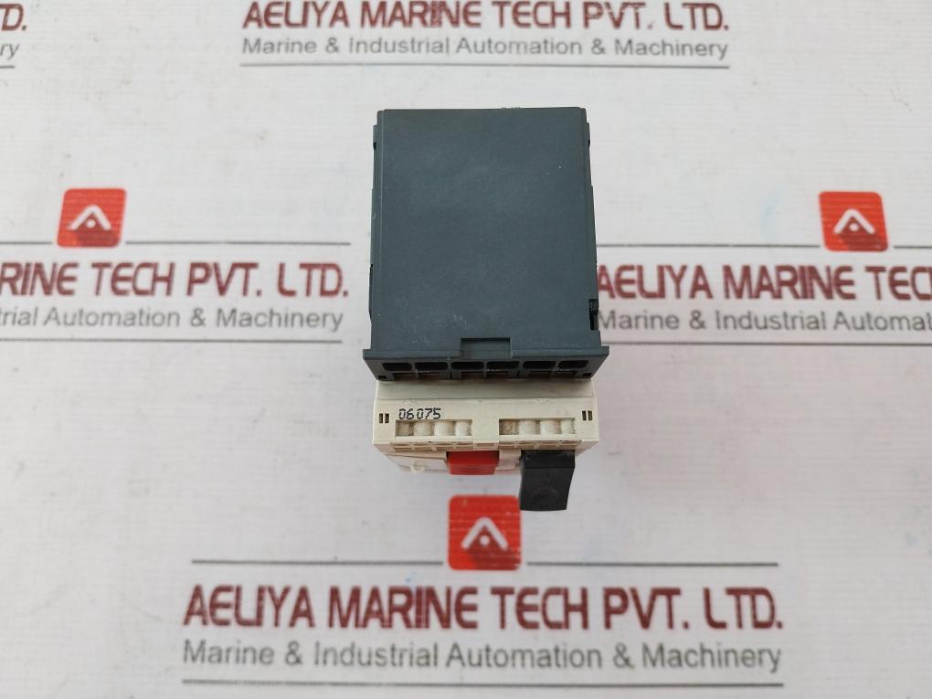 Telemecanique Gv2Me103 Motor Circuit Breaker 690V 50/60Hz A015279 Ac-3