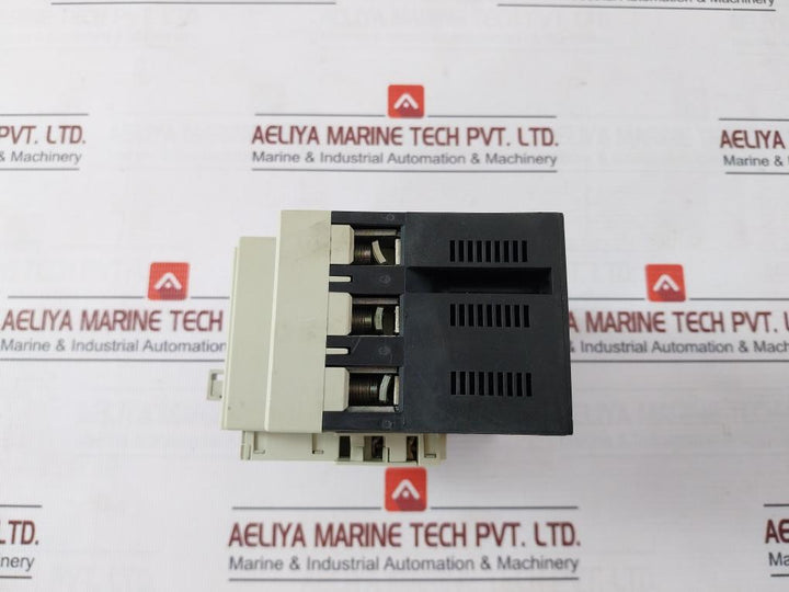 Telemecanique Gv3-m25 Motor Circuit Breaker W/ Auxiliary Contact Block Gv1-a01