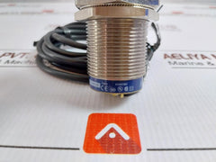Telemecanique Inductive Proximity Sensor 2 Meter Xs1 M30Mb250