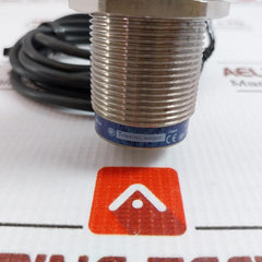 Telemecanique Inductive Proximity Sensor 2 Meter Xs1 M30Mb250