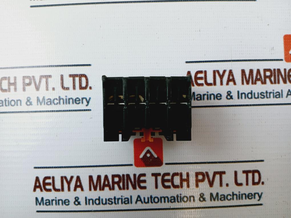 Telemecanique La1-d04 A 65 Auxiliary Contact