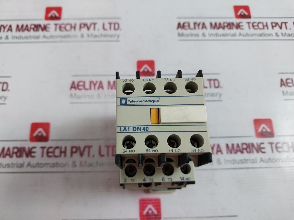Telemecanique La1Dn40 Auxiliary Contact Block 10A 660V 600Vac 220V 50/60 Hz