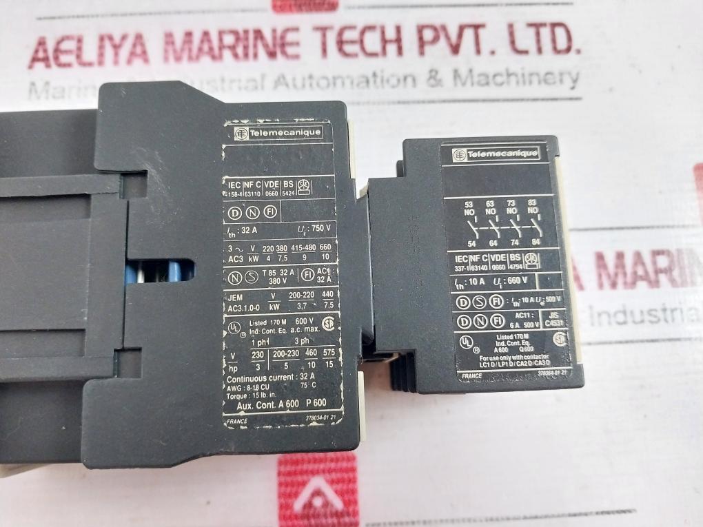 Telemecanique La1Dn40 Auxiliary Contact Block 10A 660V 600Vac 220V 50/60 Hz