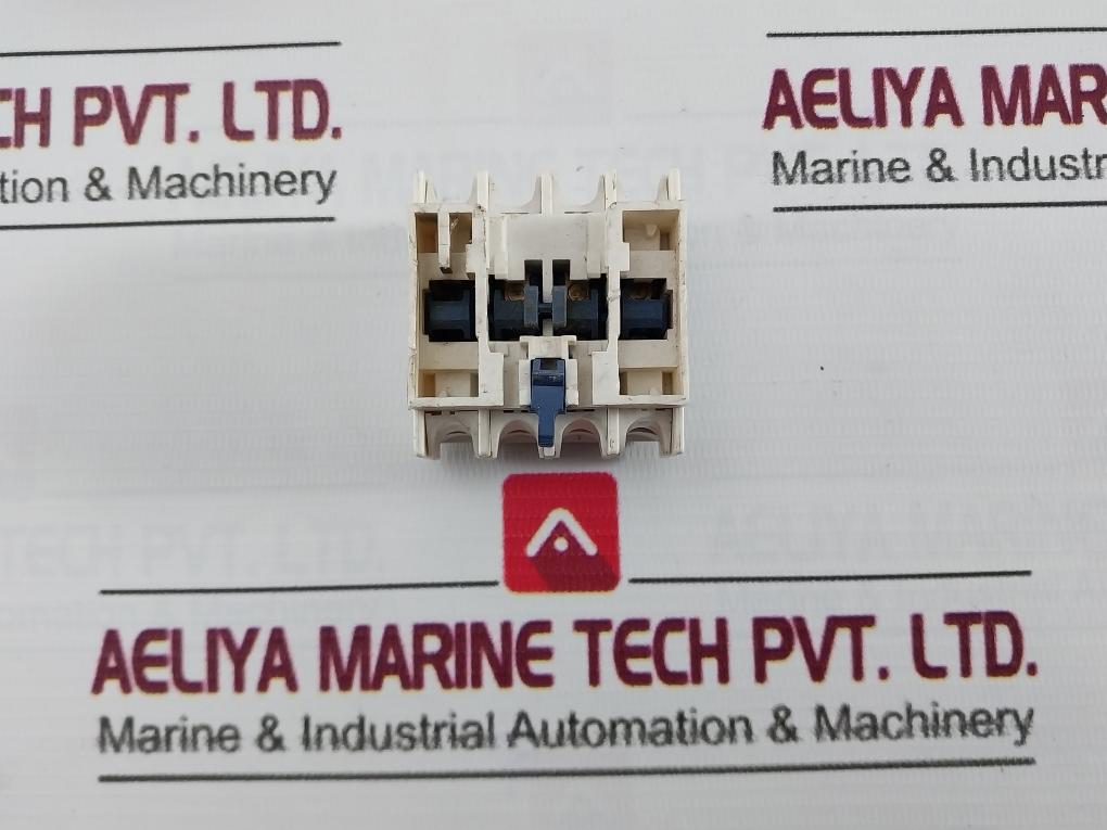 Telemecanique La1 Dn40 Auxiliary Contact Unit 50/60Hz