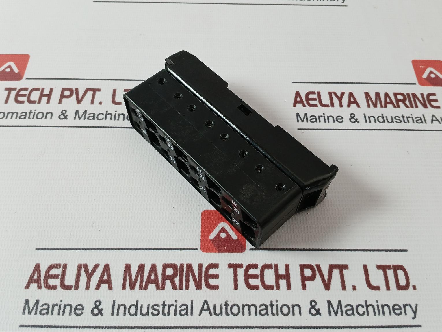 Telemecanique La1 F 221 Contactor Auxiliary Block 660V 15A