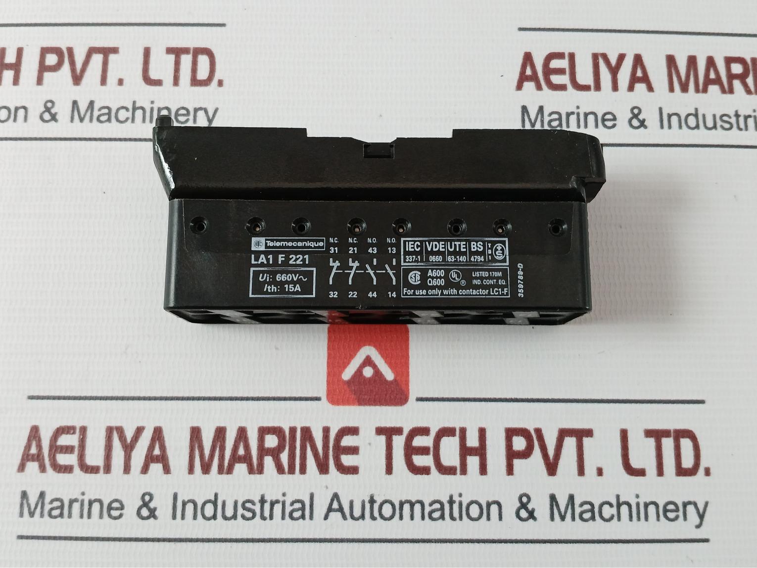 Telemecanique La1 F 221 Contactor Auxiliary Block 660V 15A