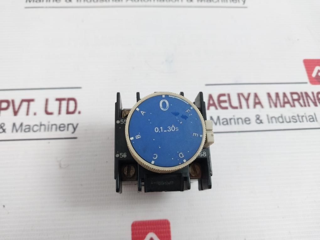 Telemecanique La2-d22 Time Delay Module