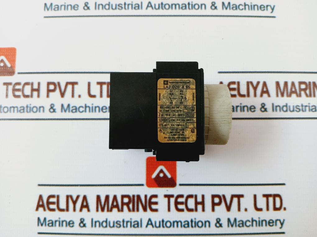 Telemecanique La3-d20 A65, 0,1-3S Time Delay Block