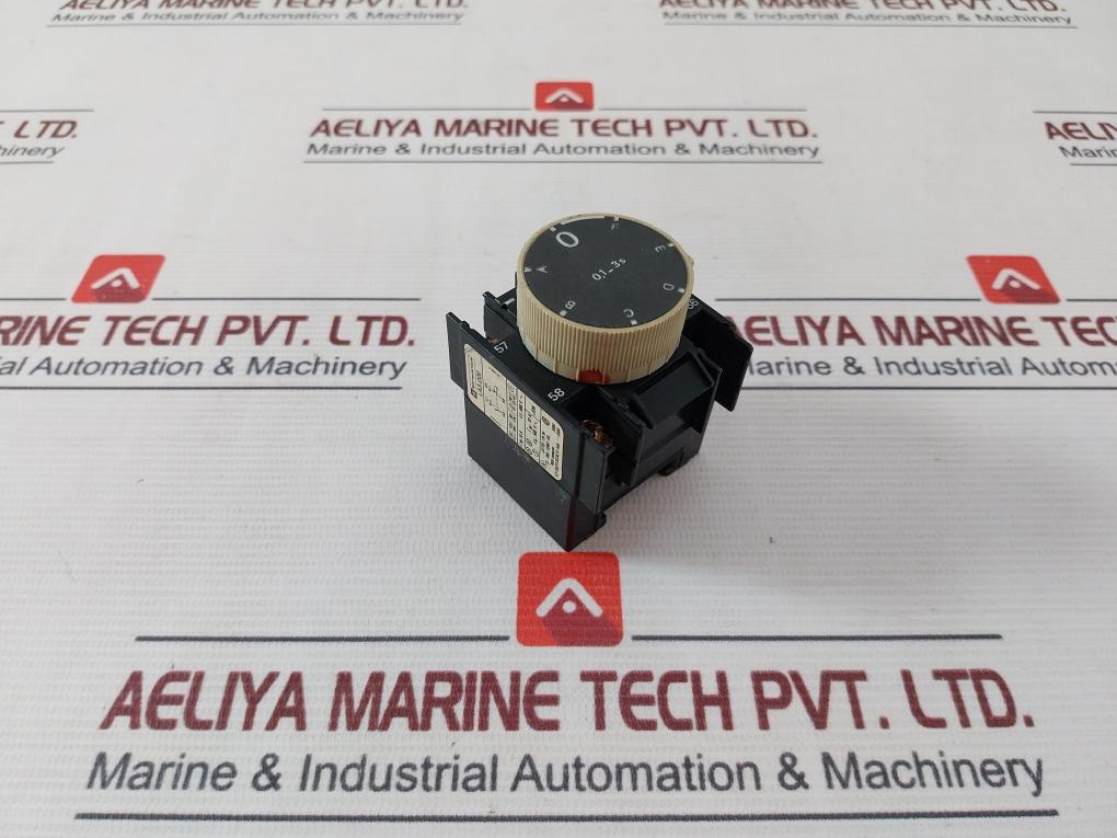 Telemecanique La3-d20 Time Delay Block