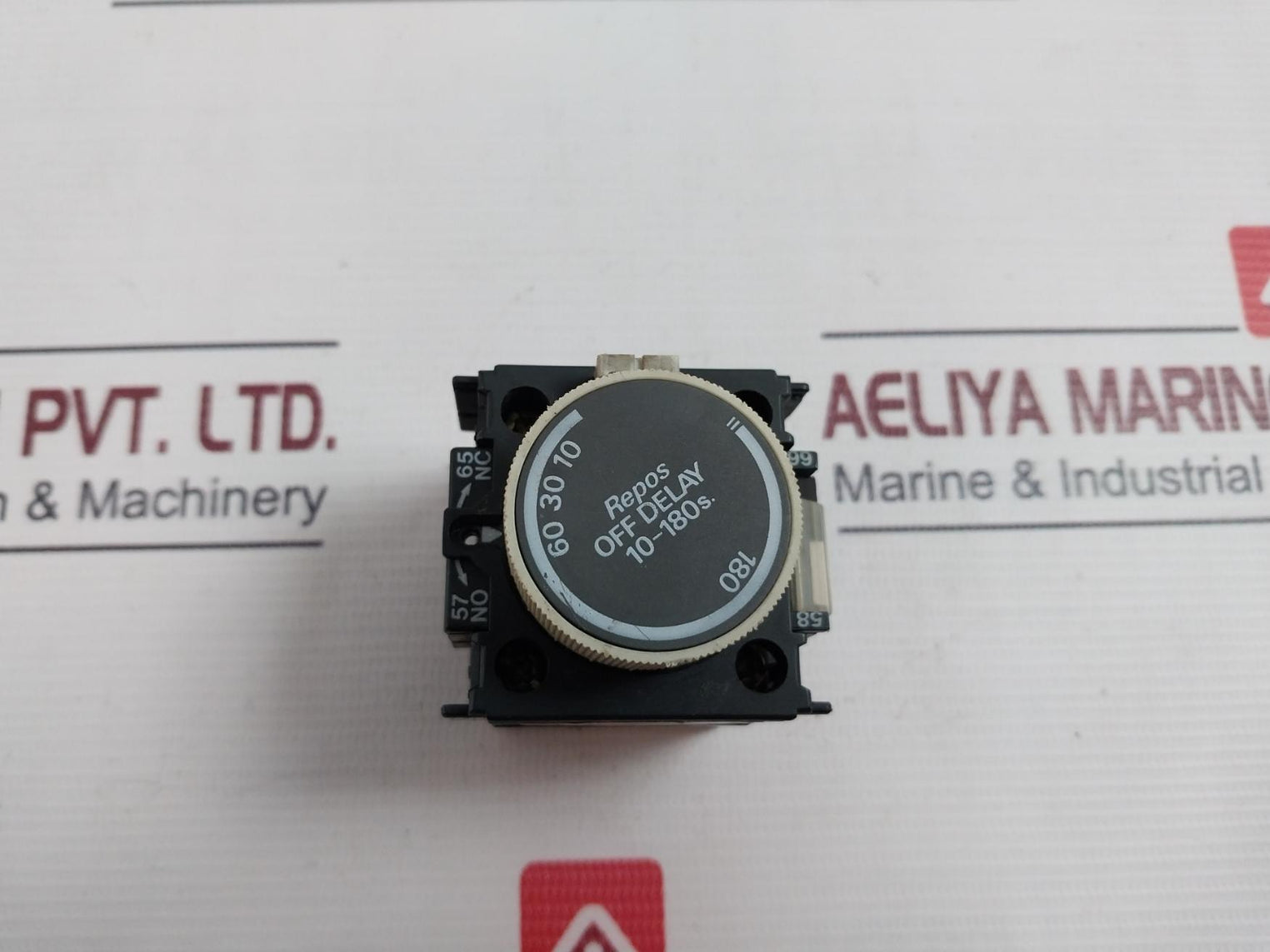 Telemecanique La3-d24 A65 Repos Off Delay Timer 660V