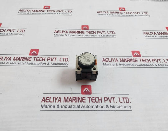Telemecanique La3 Dr4 Time Delay Contact Block 382503-01 31