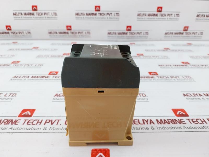 Telemecanique La9-z90F Control Relay 110-127 V 50-60Hz