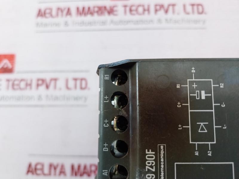 Telemecanique La9-z90F Control Relay 110-127 V 50-60Hz