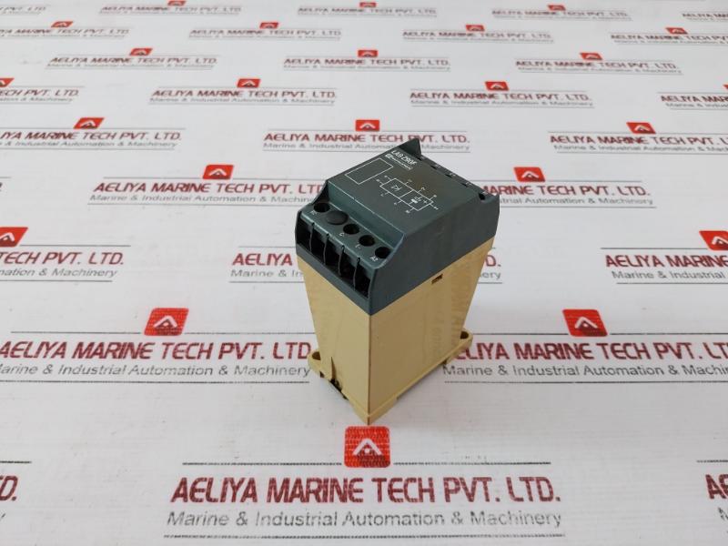 Telemecanique La9-z90F Control Relay 110-127 V 50-60Hz