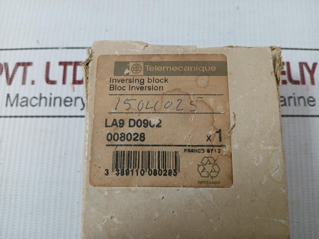 Mechanical Interlock La9 D0902 Telemecanique