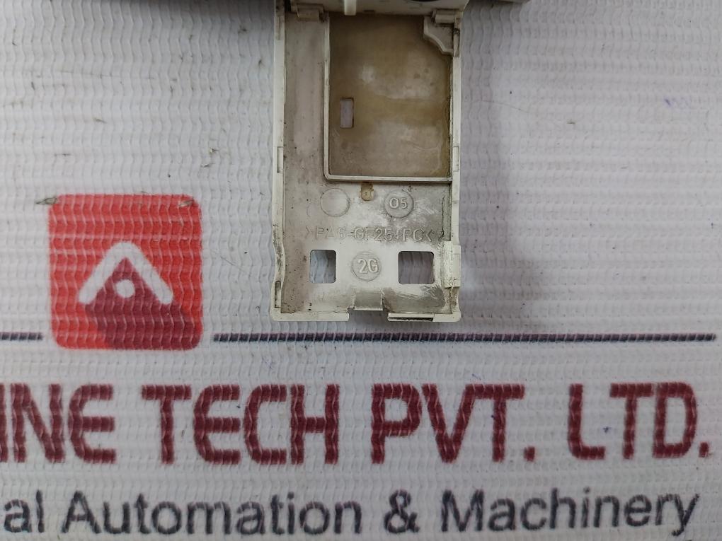 Telemecanique Lad7B106 Adapter Terminal Block W/ Overload Relay Vu06 Iea10