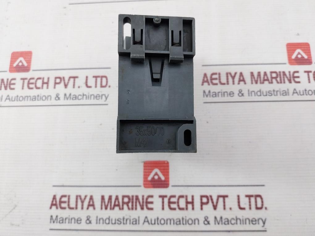 Telemecanique Lad7B106 Adapter Terminal Block W/ Overload Relay Vu06 Iea10