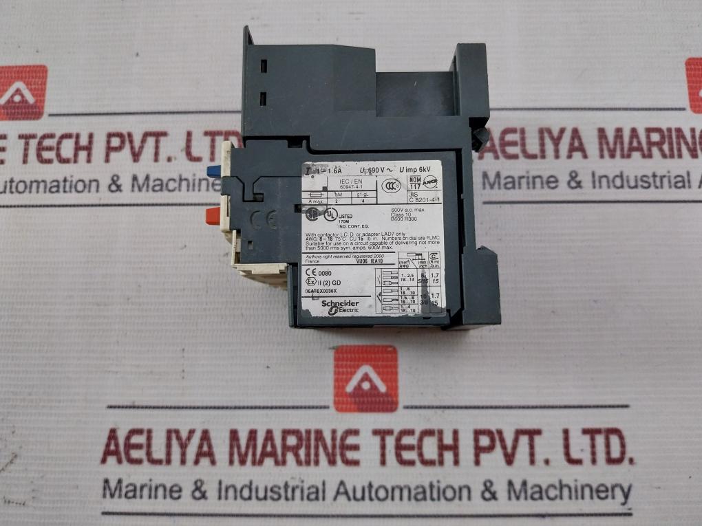 Telemecanique Lad7B106 Adapter Terminal Block W/ Overload Relay Vu06 Iea10