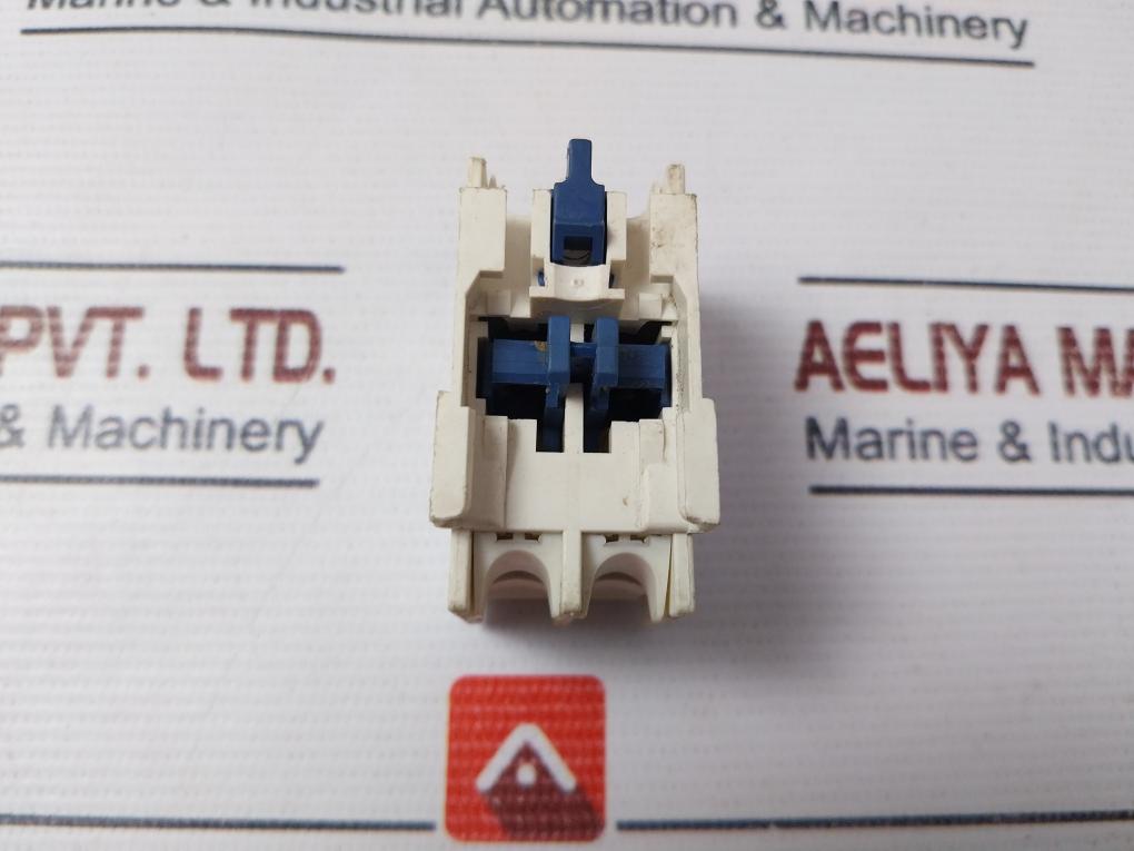 Telemecanique/Schneider Electric Ladn20 Auxiliary Contact Block 10A 690V