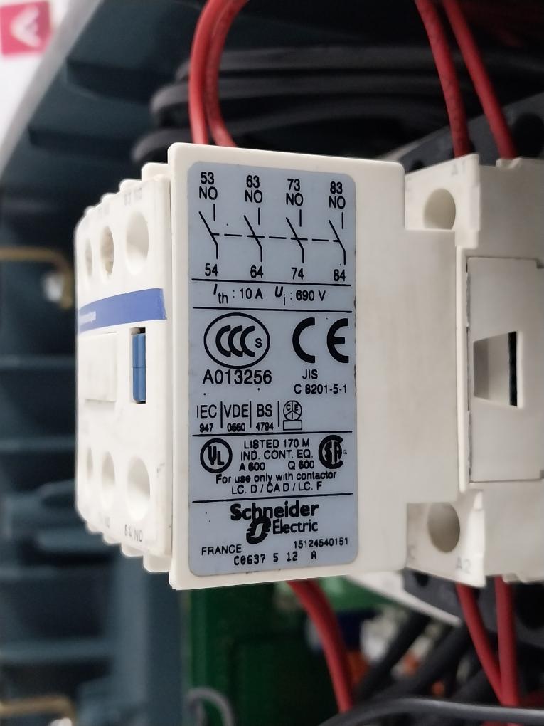 Telemecanique Ladn40 Electrical Control Panel 50/60Hz