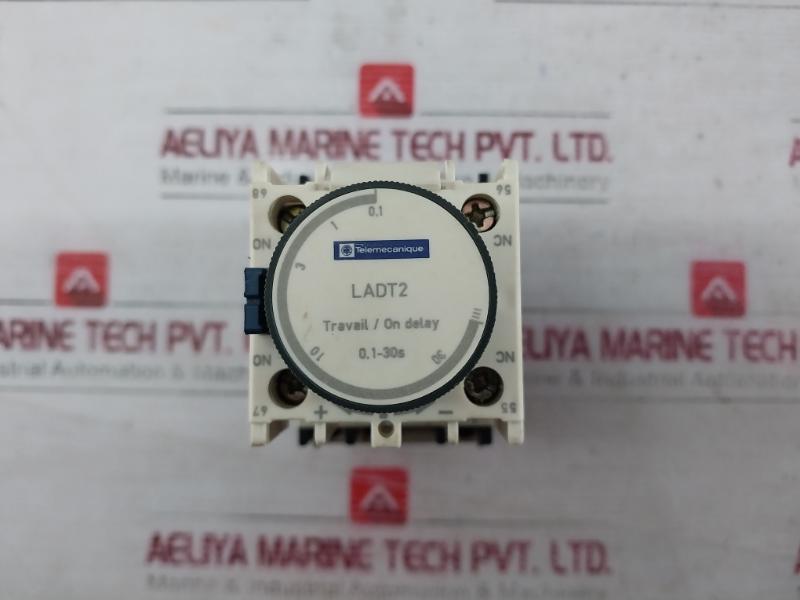 Telemecanique Ladt2 Time Delay Relay 220V 50/60 Hz A600 P600 Iec 158-1 750V