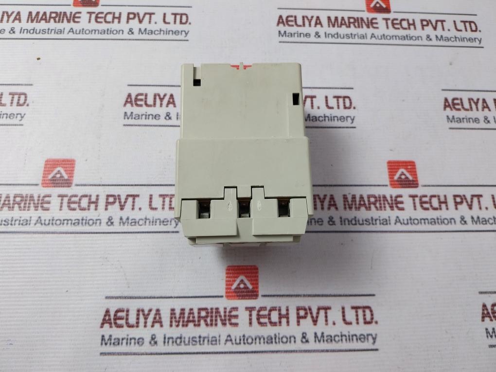 Telemecanique Lb1 Lc03M10 Integral Starter Overload 690V