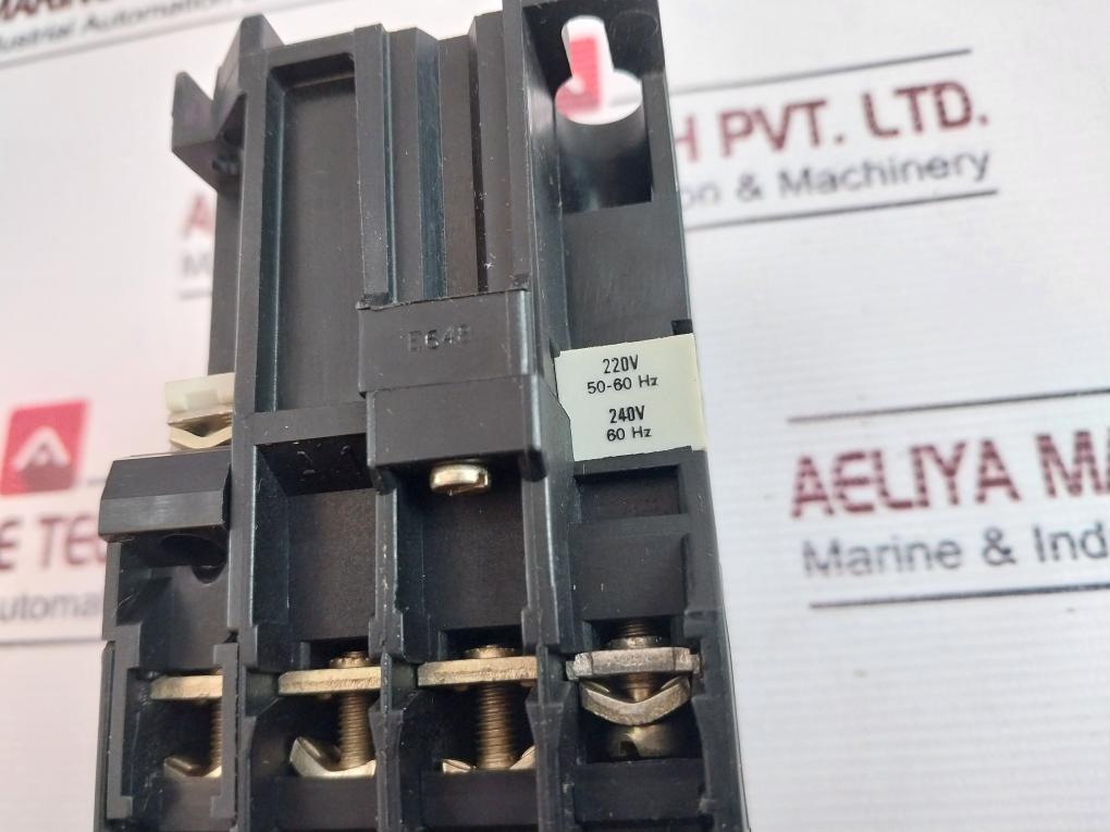 Telemecanique Lc1-d169 Contactor 660 V 40A 50-60Hz